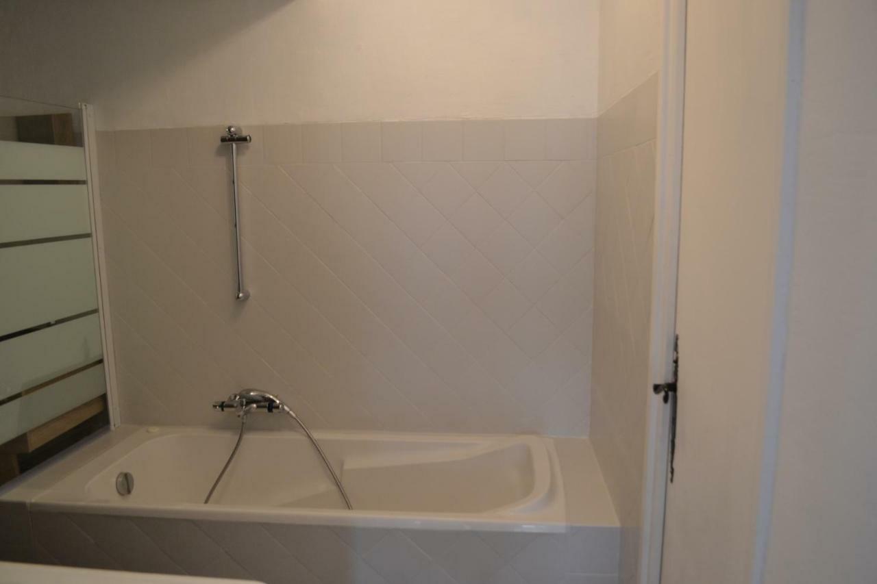 Apartment Les Moulins Сен-Тропе Экстерьер фото